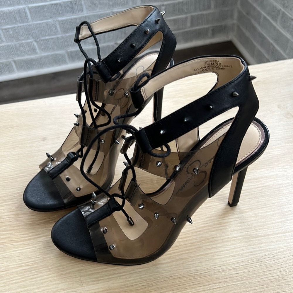 Jessica Simpson size 7.5 women’s heels